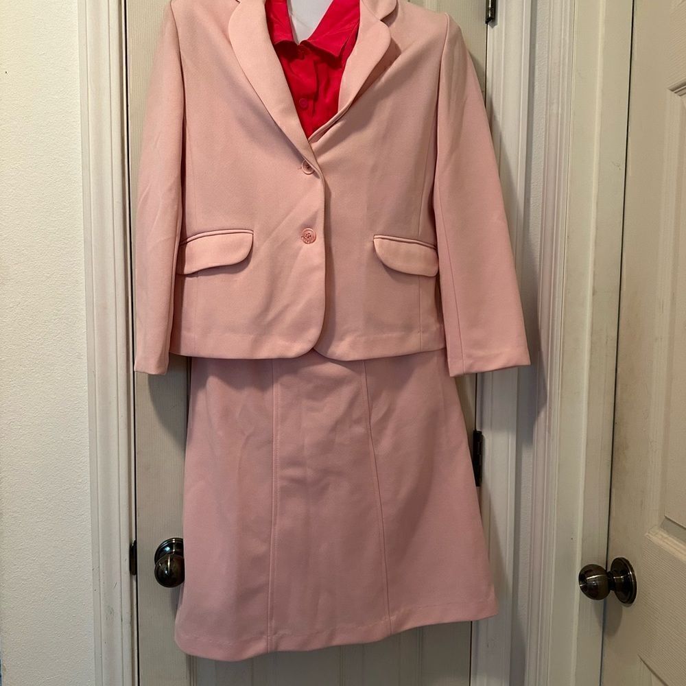 Vintage old new stock  sears pastel pink petite 8, jacket & skirt set